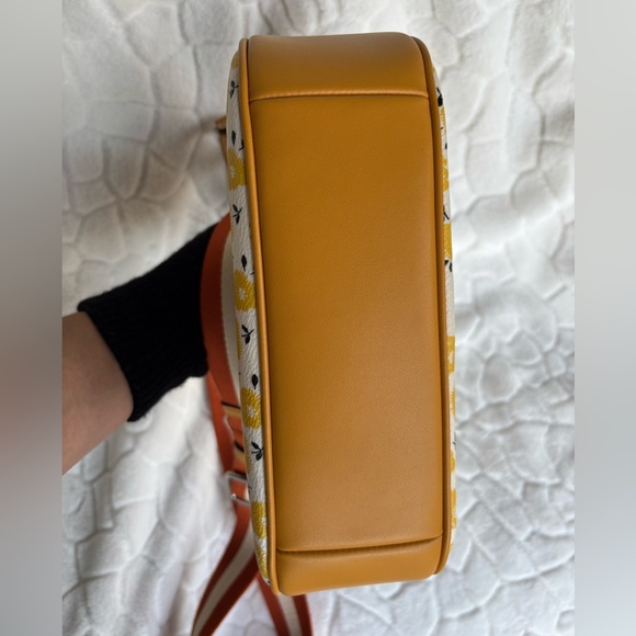 Coach Teri Shoulder Bag With Floral Print - Picture 7 of 16